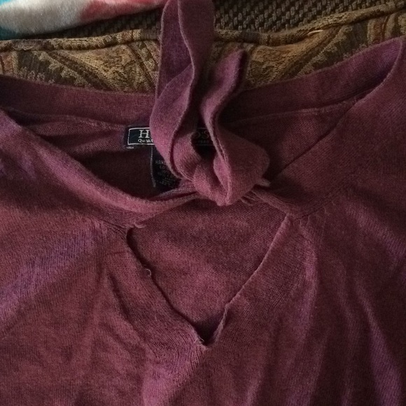 Shirt - Picture 4 of 5